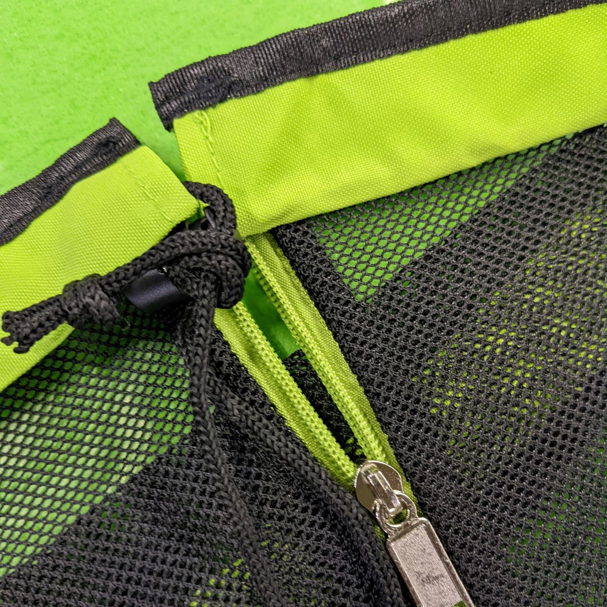 Rubber Dockie Sizetorage and Carry Bag for Floating Water Mats - Green
