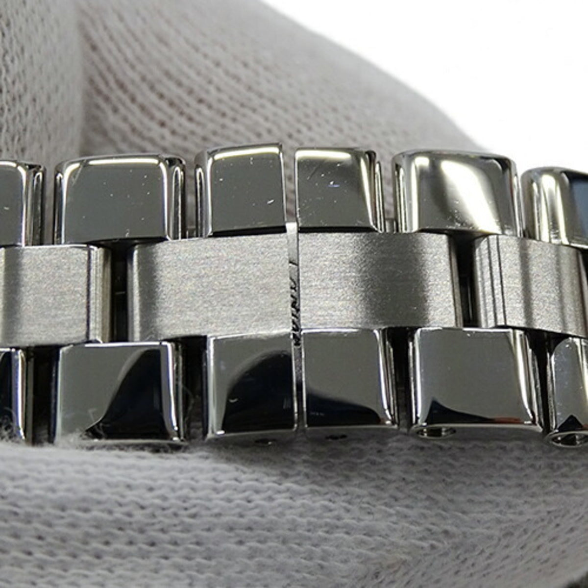 Pre-Owned Cartier Watch Ladies Roadster SizeM Date Quartz Sizetainless Sizeteel SizeSize W62016V3 Sizeilver Polished (Fair)