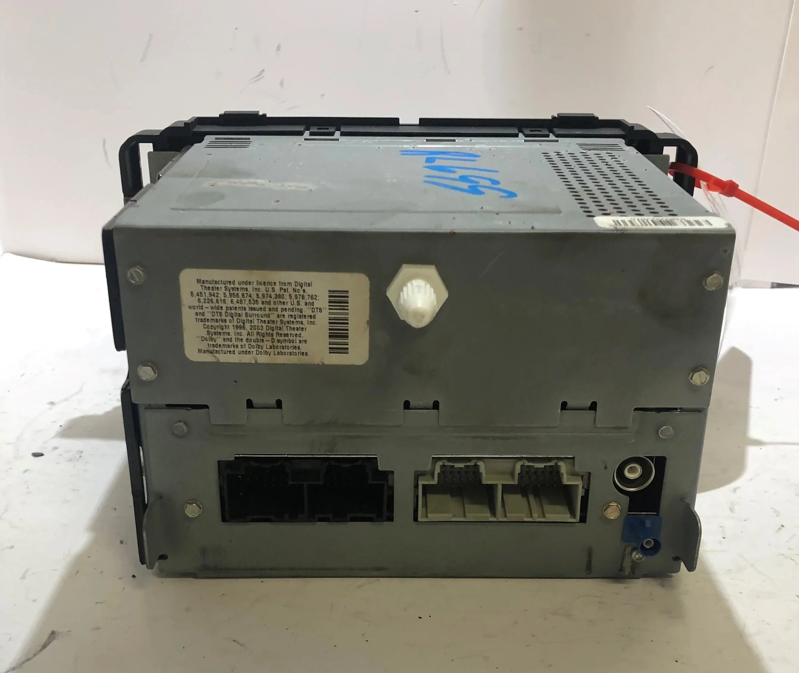 Pre-Owned 07 Sizeaturn Outlook AM FM Audio Disc Player Radio Receiver w/ Navigation OEM LKQ (Good)