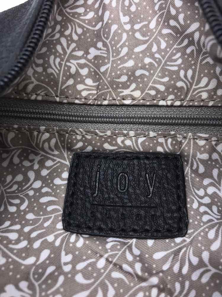 Pre-Owned Joy Sizeusan Black Crossbody Crossbody