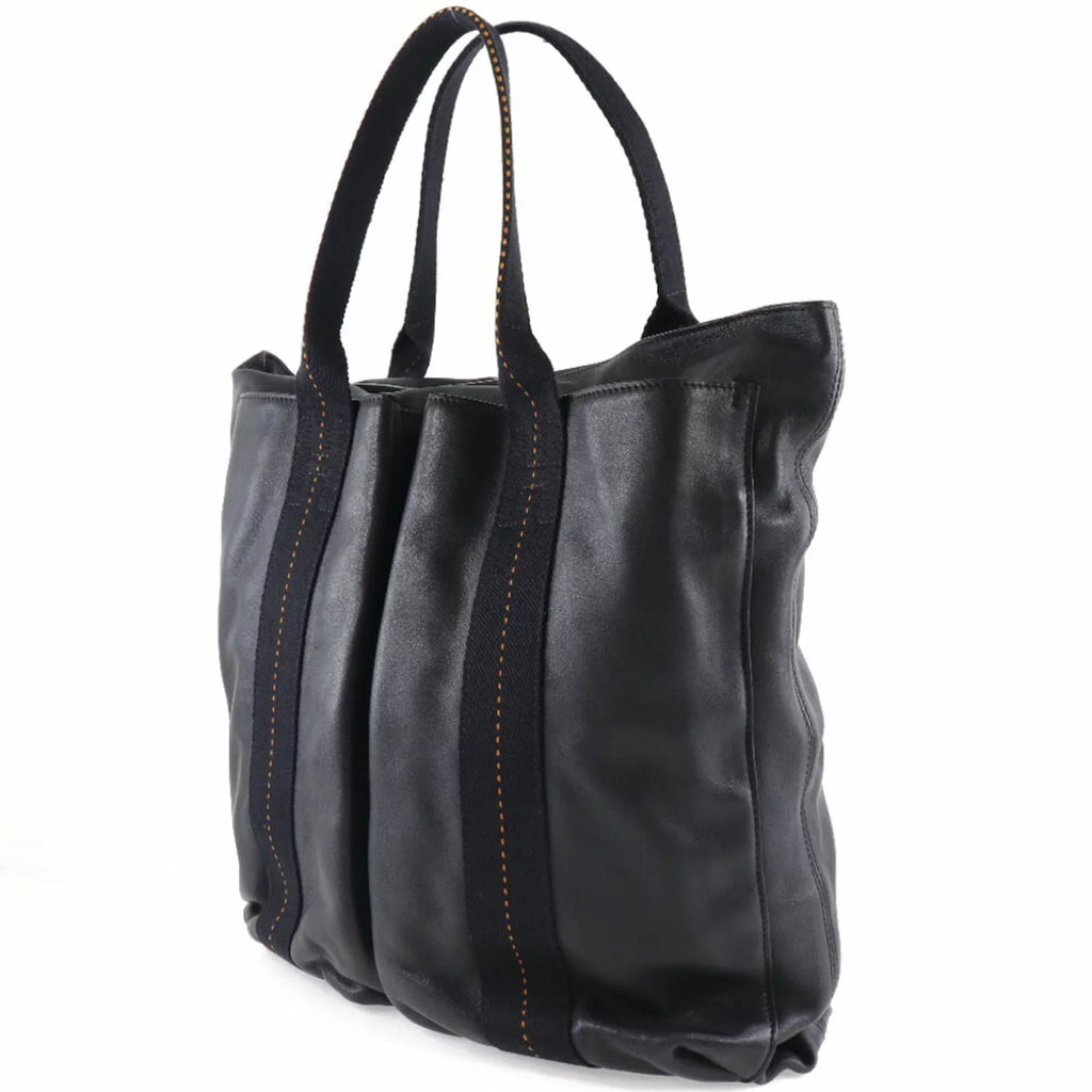 Pre-Owned Hermes Caravan Vertical PM Voderma Black Unisex Tote Bag (Fair)