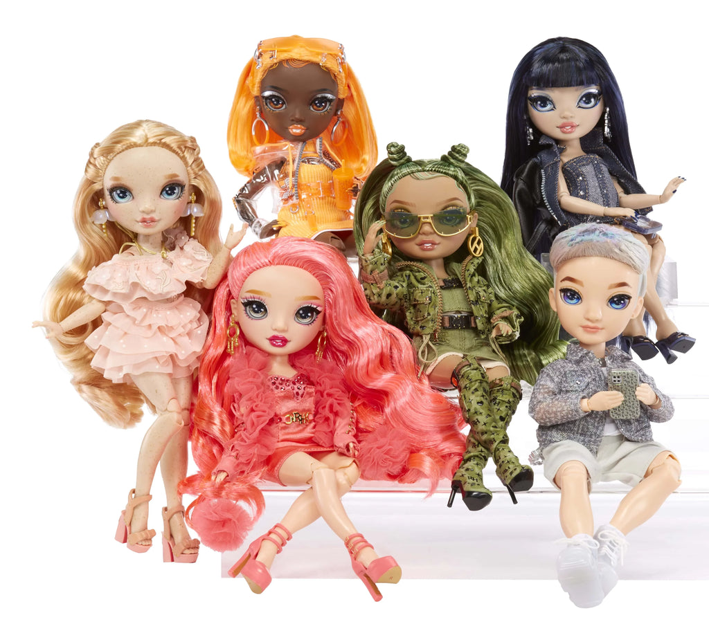 Rainbow High Victoria - Light Pink Fashion Doll, Freckles from Head to Toe. Fashionable Outfit & 10+ Colorful Play Accessories. Kids Gift 4-12 Years and Collectors