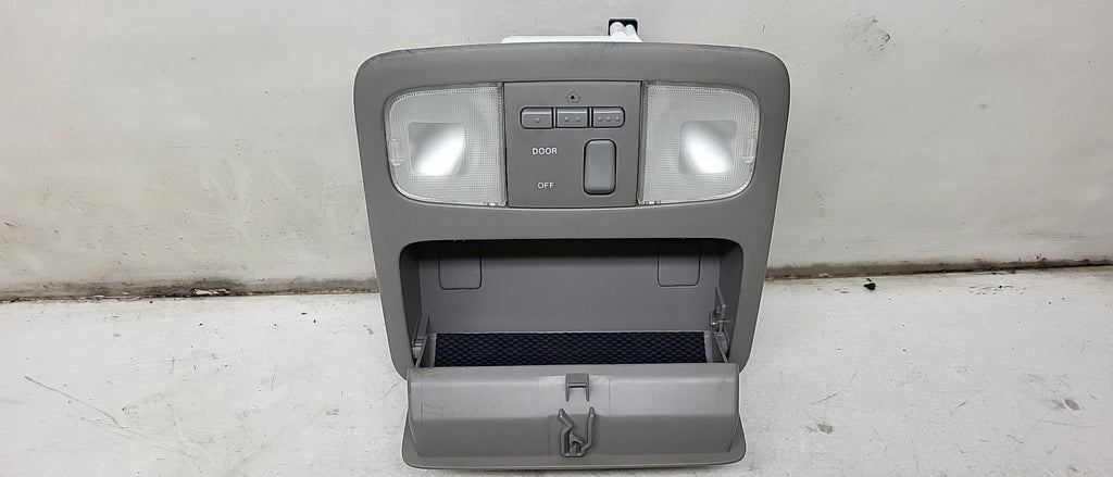Pre-Owned 06 2006 Toyota Highlander Overhead Roof Console with Garage Door Opener OEM (Good)