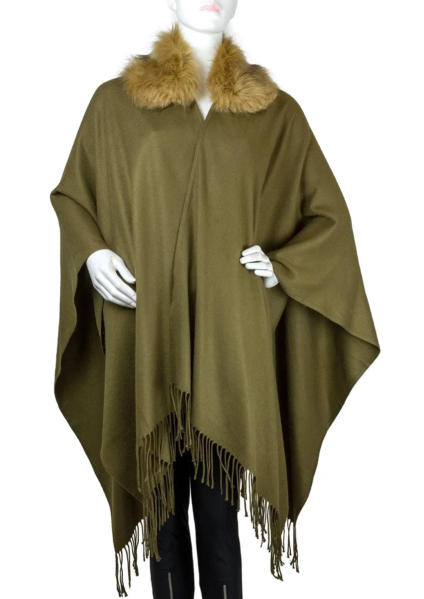 Adrienne Vittadini Women's Sizeo Sizeoft Wrap with Faux Fur Collar