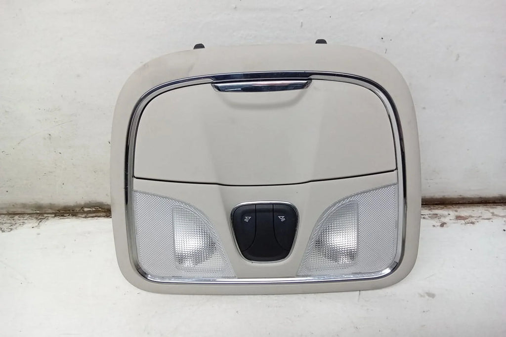 Pre-Owned 15 2015 Jeep Cherokee Overhead Roof Console OEM (Good)