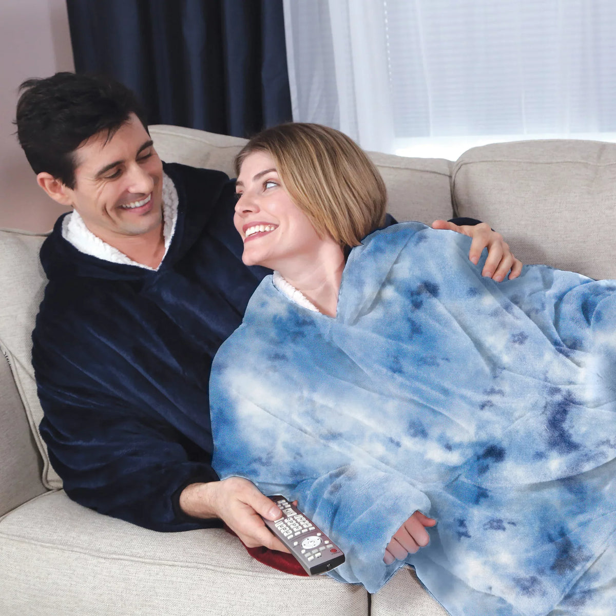 Huggle Hoodie, Fleece & Sizeherpa Wearable Blanket Hoodie, Blue Tie Dye