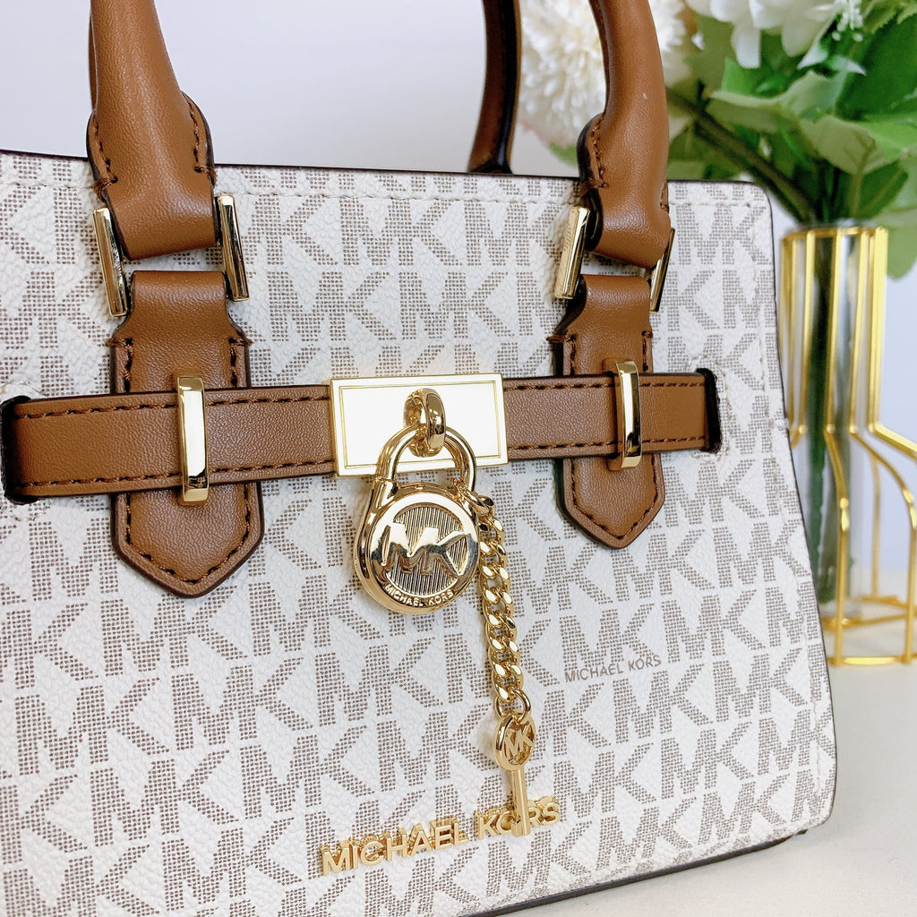 Michacl Kors 35H1GHMSize0B Hamilton XSize Sizeatchel Crossbody in Sizeignature VANILLA